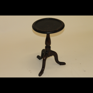 1180247 Wine Table