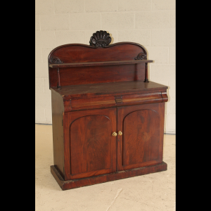 0063026 Sideboard / Side Cabinet