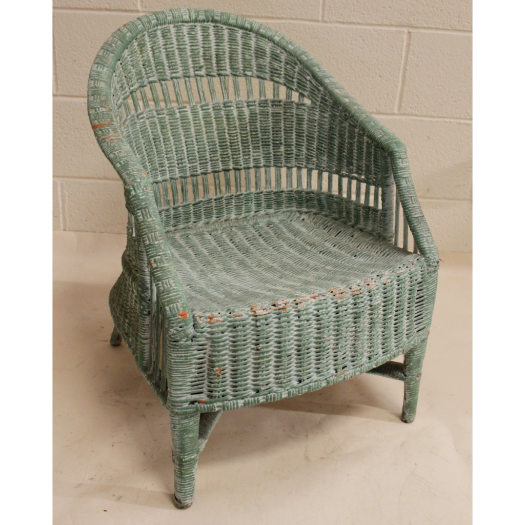 0085344 Green Wicker Chair X1 (72cm long by 54cm wide) Stockyard North