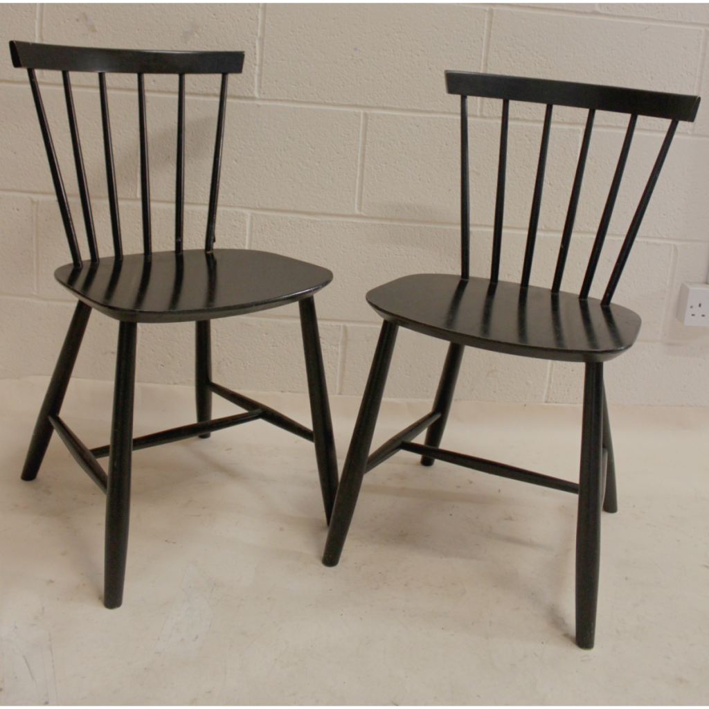 0085293 Small Black Back Spindle Chairs X2 (78cm long by