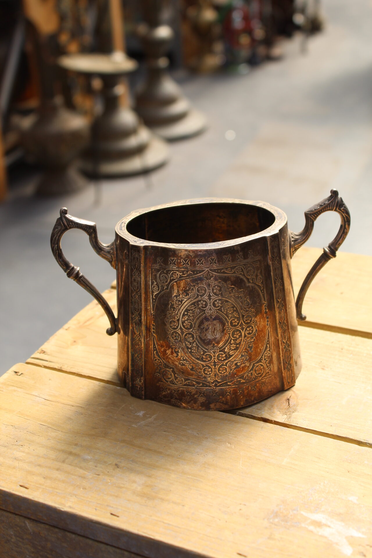 1200034 Ornate Tarnished Silver Pot