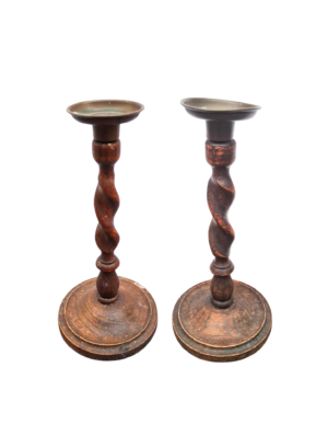 0026006 X2 Wooden Twisted Stem Candlesticks (22cm H)