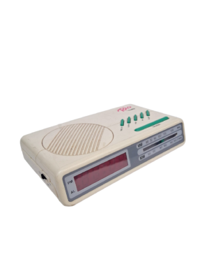 0090053 White Clock Radio