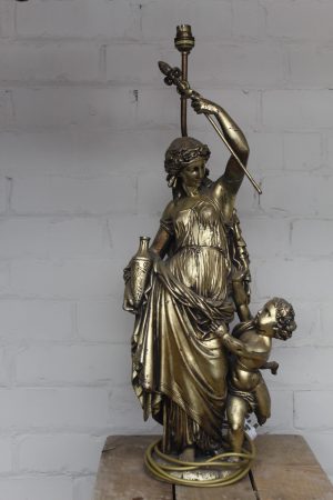 0027132 Gold-Painted Female Statue with Baby Lamp