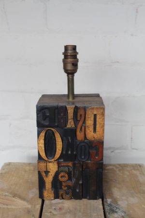 0027152 Printers' Block Lamp