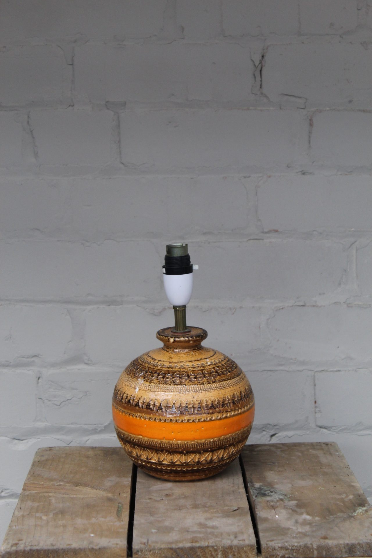 0027165 Orange Ceramic Lamp