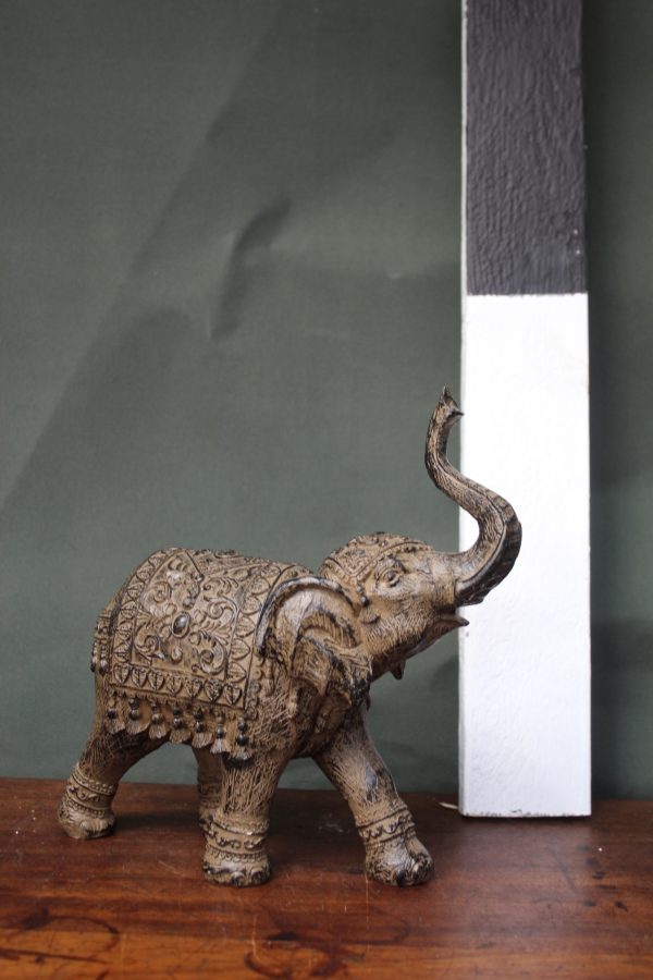 0900076 Wooden Elephant Sculpture