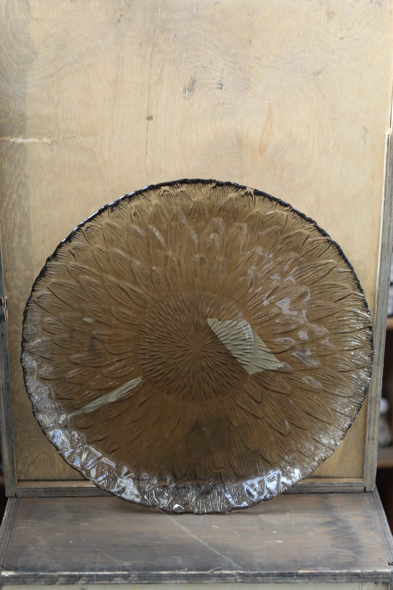 1210019 Large Brown Floral Plate