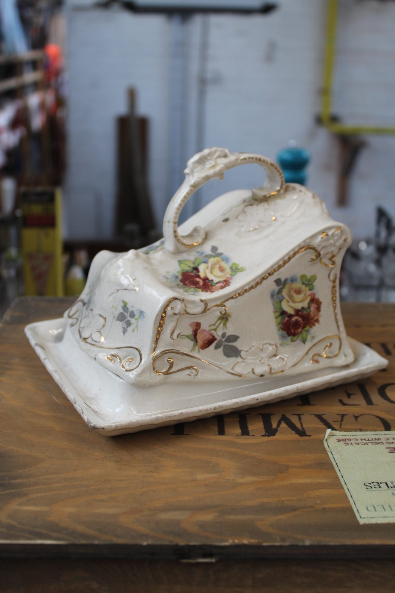 1210075 Ornate Baroque Cheese Dish