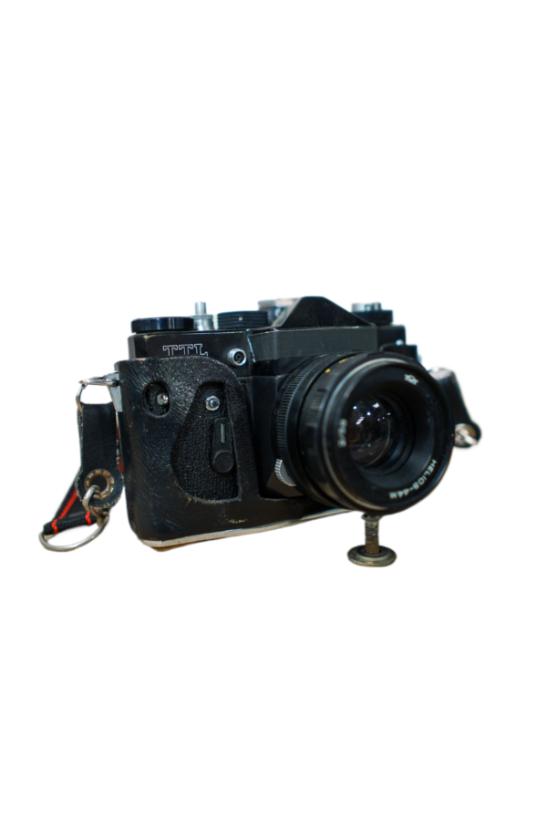 0090131 Black Film Camera