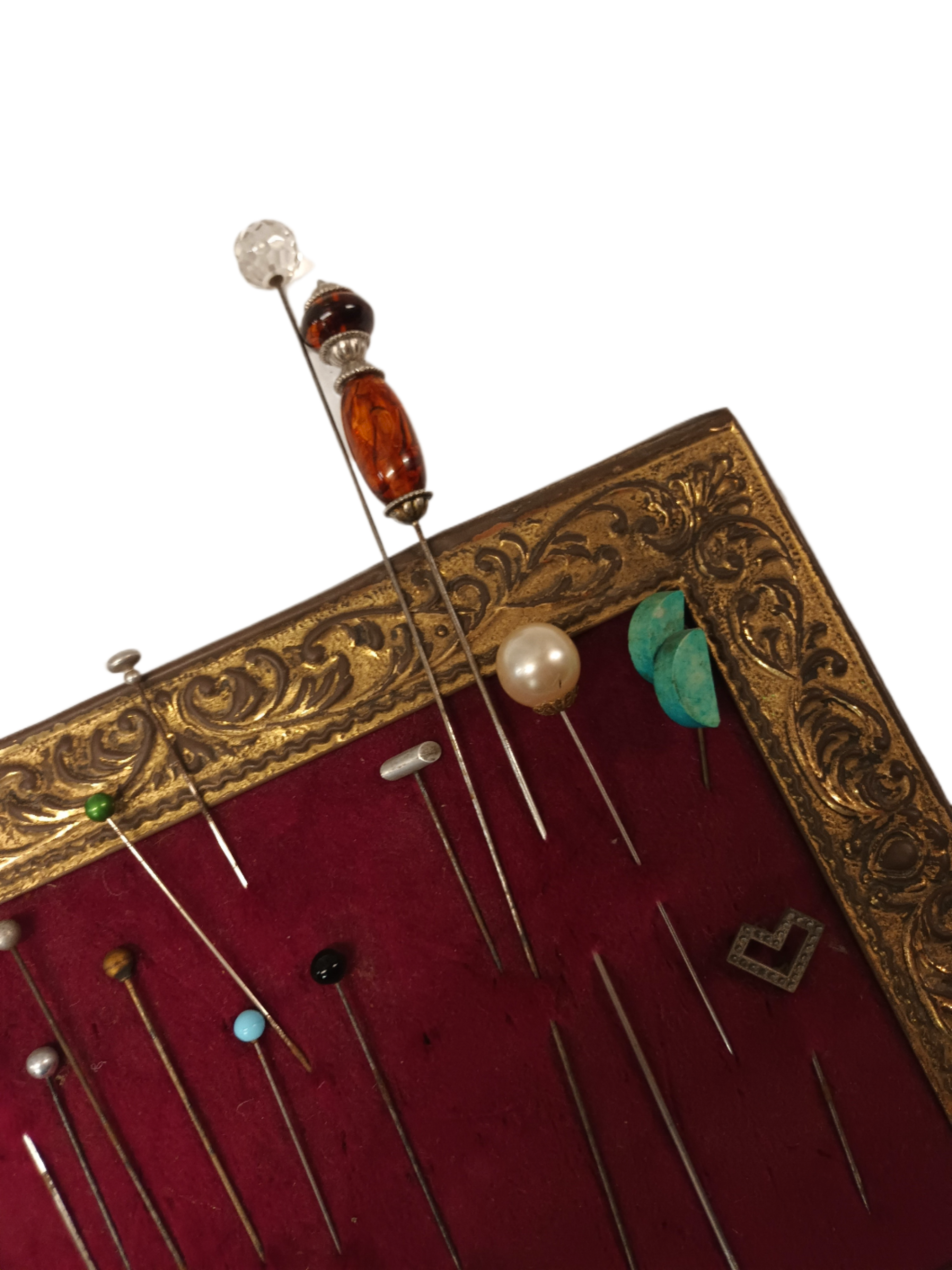2000022 Hat Pins And Hat Pin Holder - Image 2
