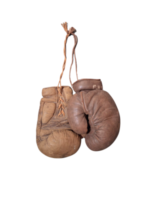 7900162 SPORTS: Vintage Boxing Gloves